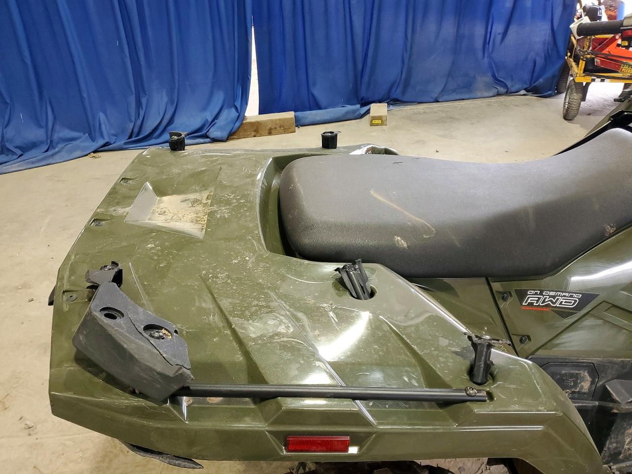 Polaris Atv