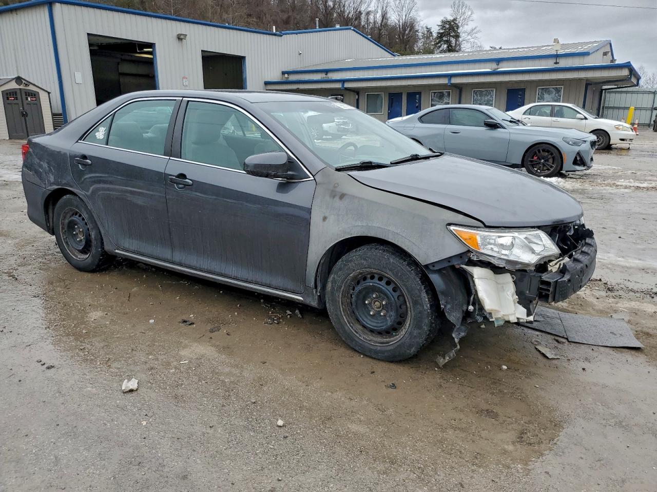 Toyota Camry L