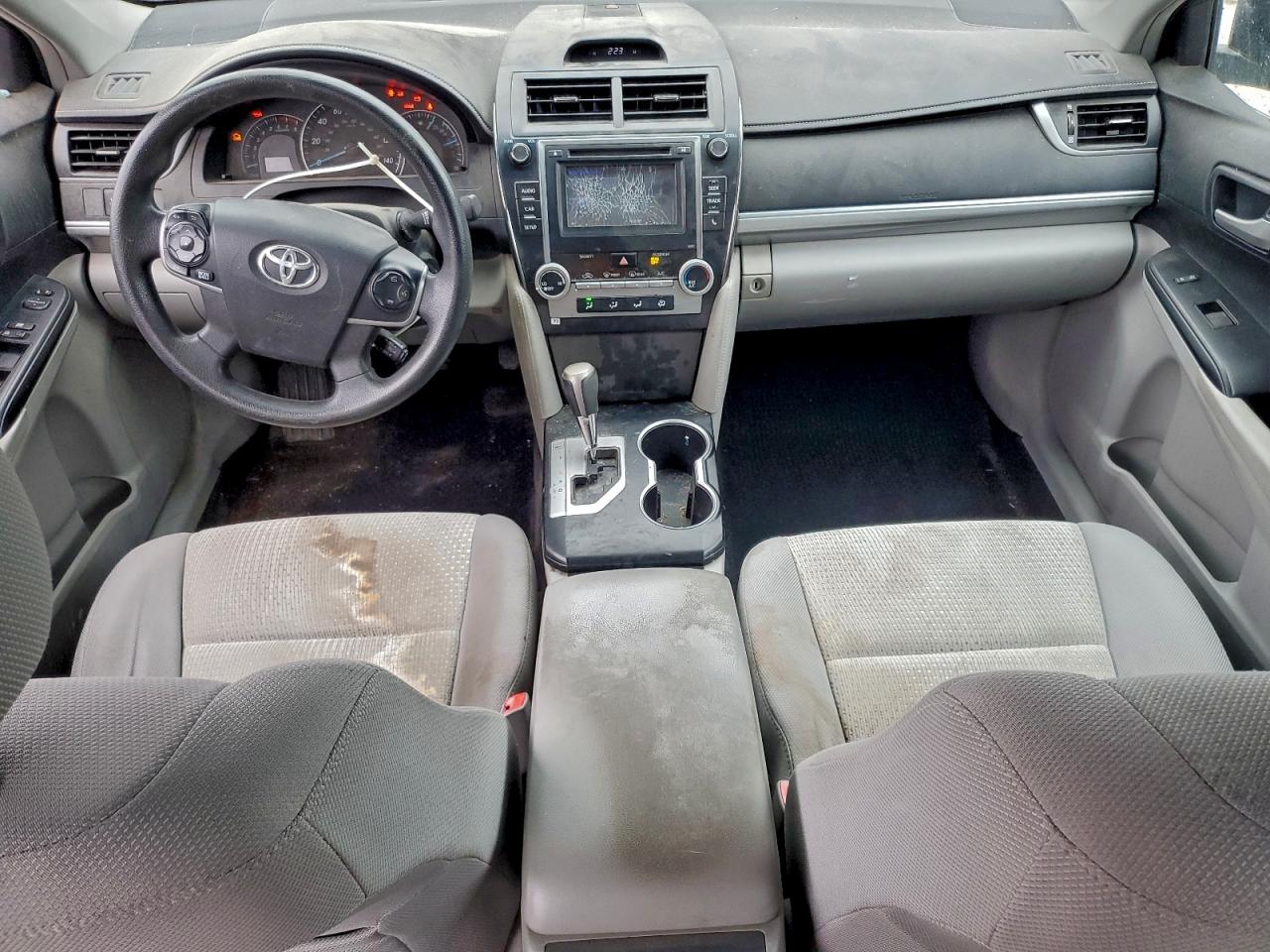 Toyota Camry L