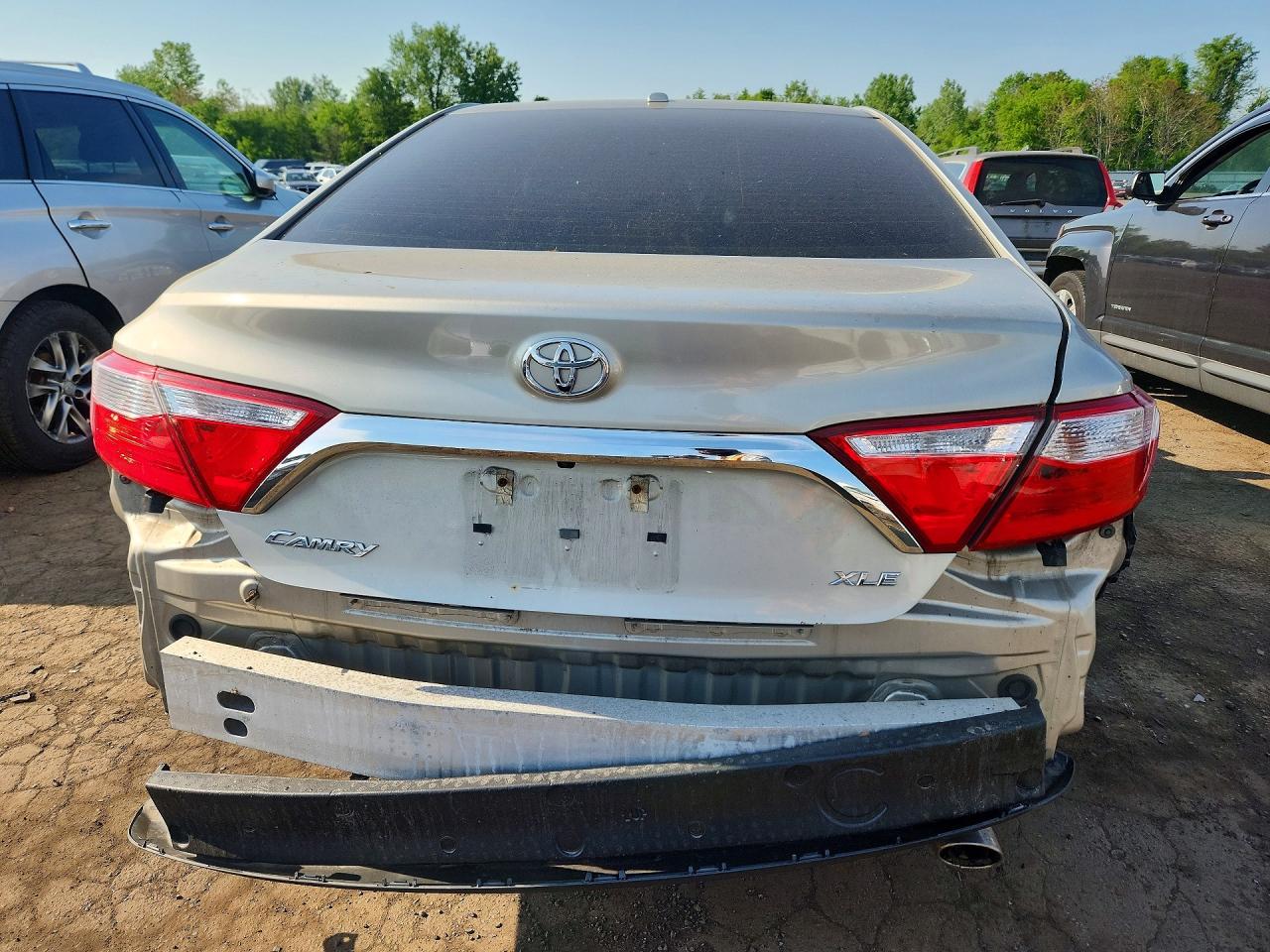 Toyota Camry Xle