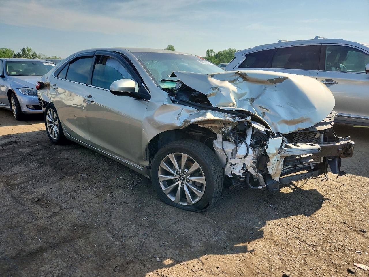 Toyota Camry Xle