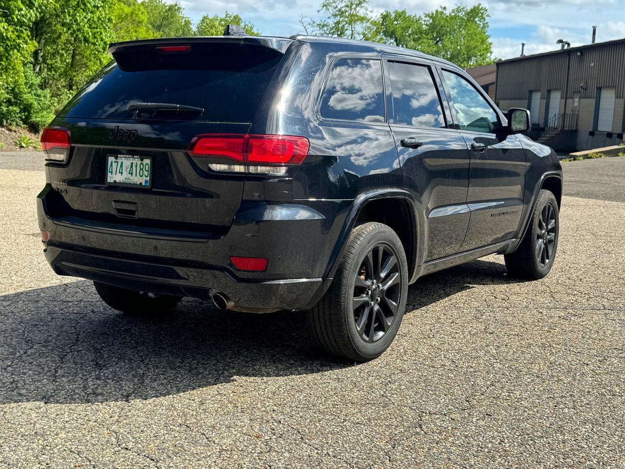 Jeep Cherokee Laredo