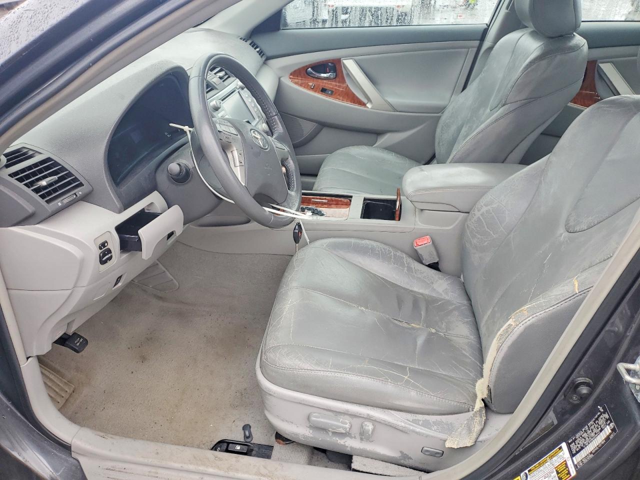 Toyota Camry Xle