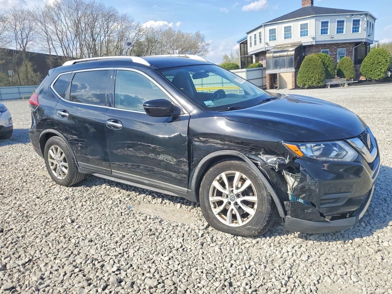 Nissan Rogue Sv
