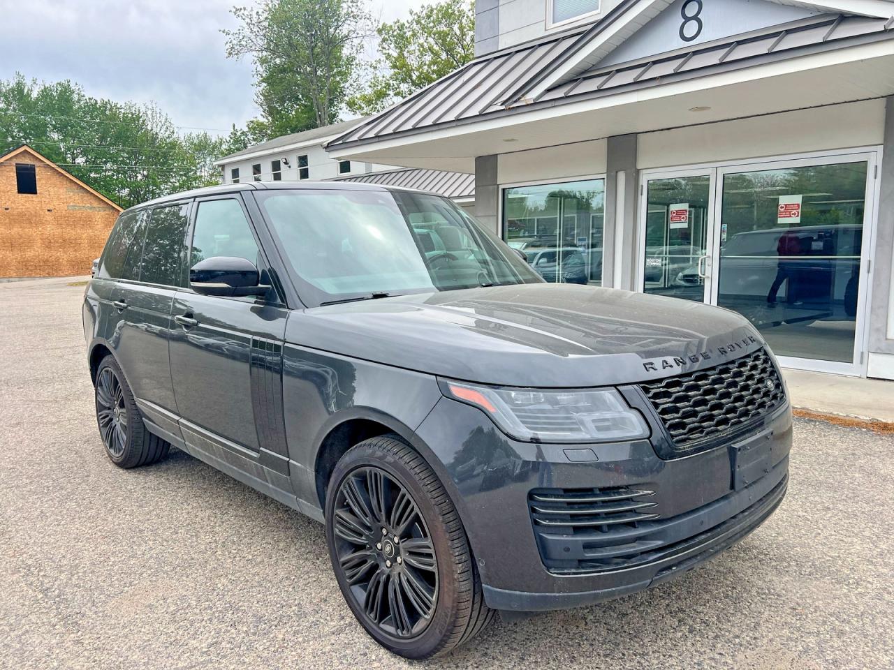 Salvage Land Rover Range Rover Image
