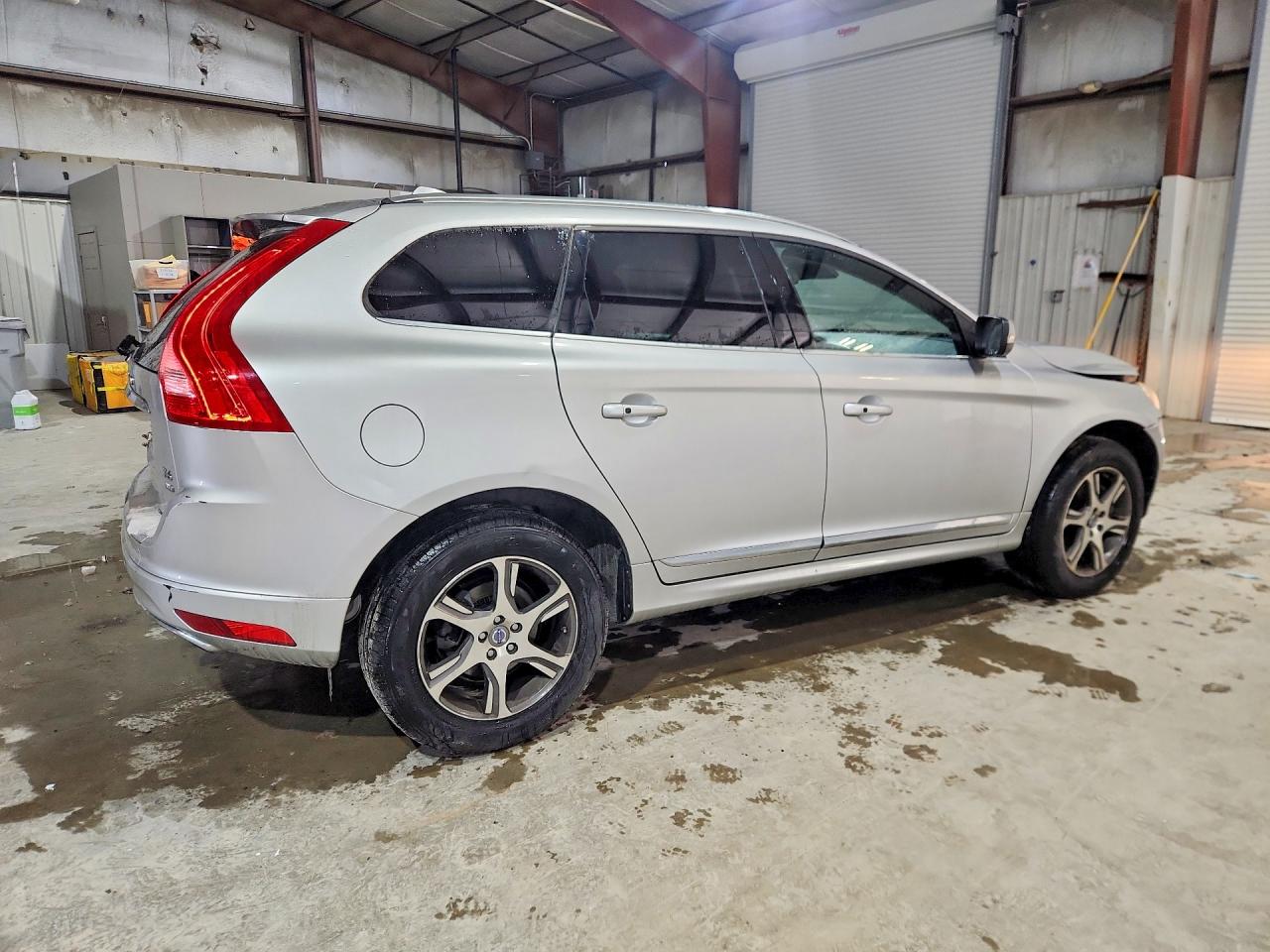 Volvo XC60 T6