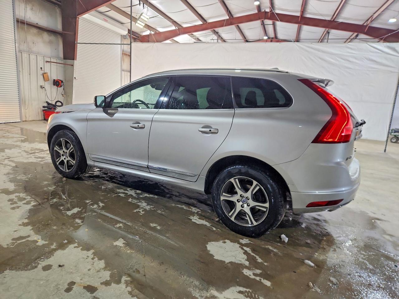 Volvo XC60 T6
