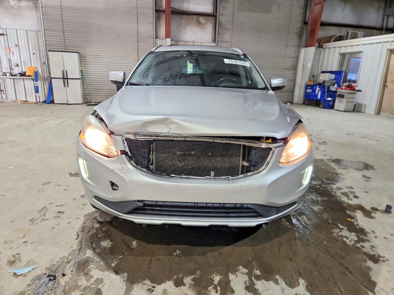 Volvo XC60 T6