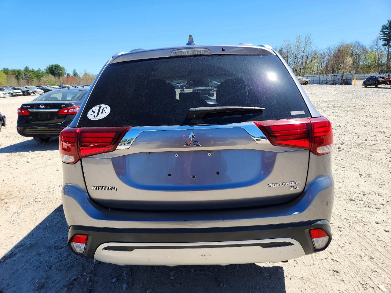 Mitsubishi Outlander Se