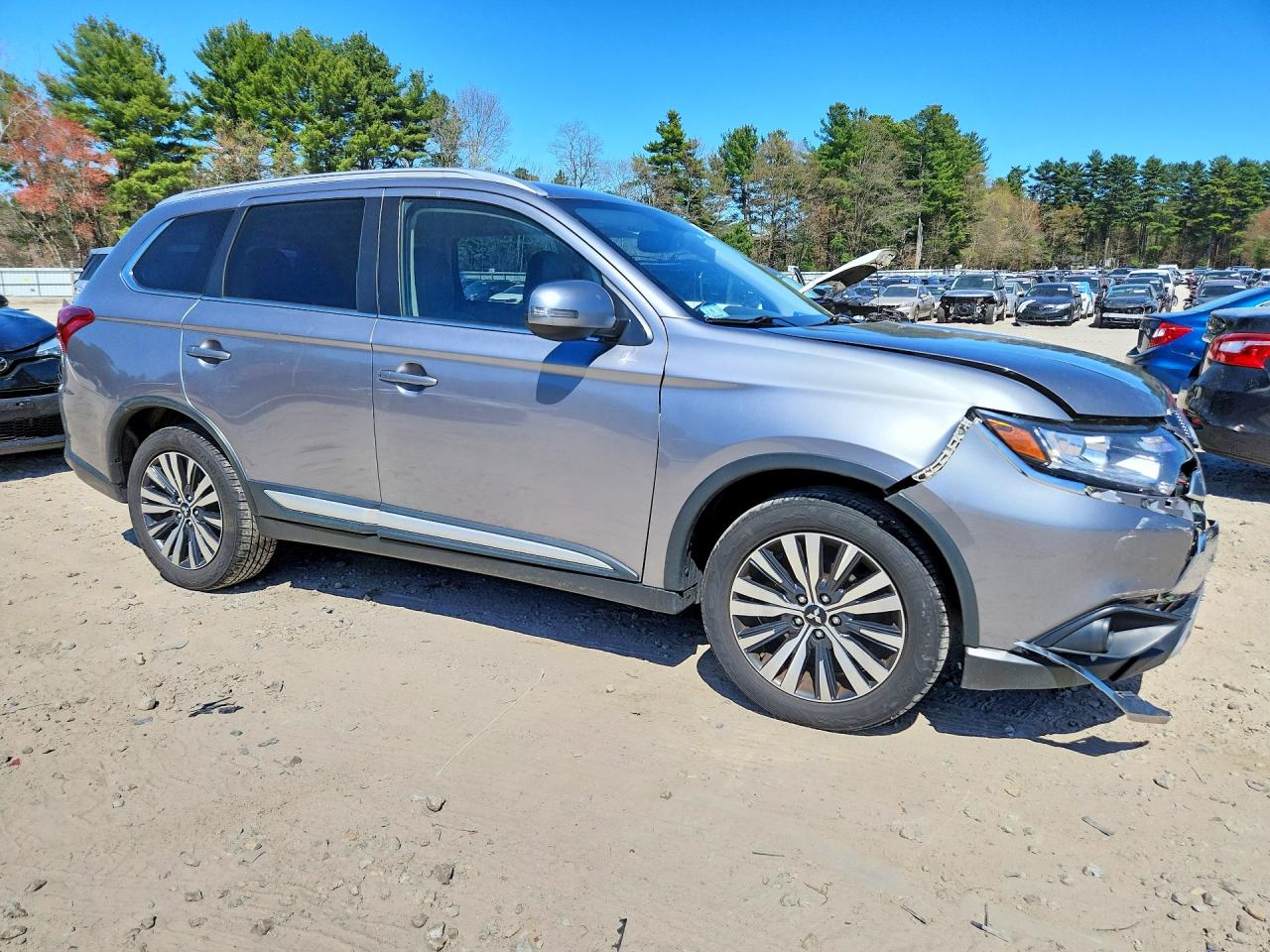 Mitsubishi Outlander Se