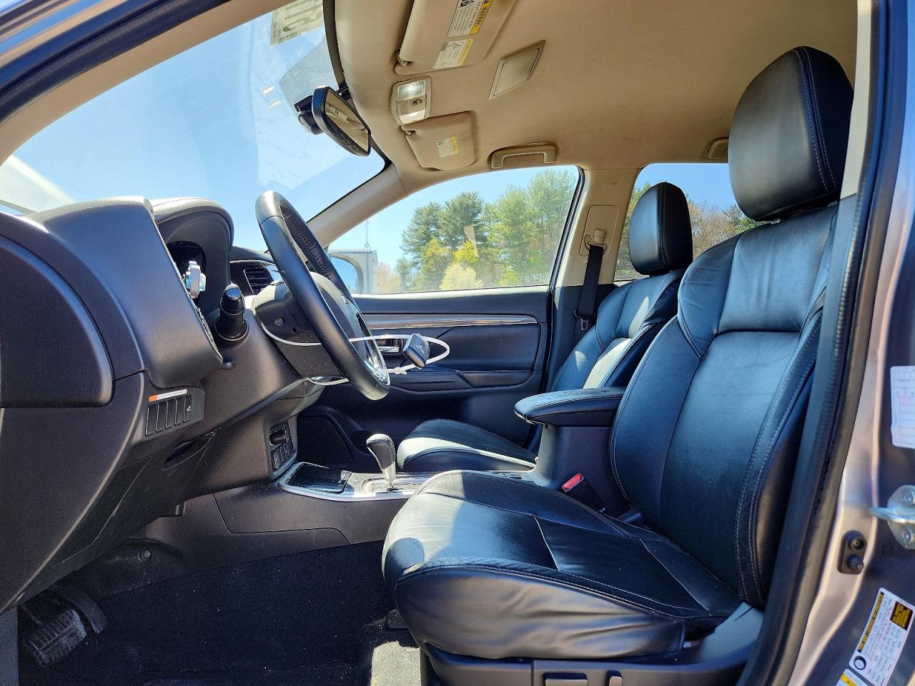 Mitsubishi Outlander Se