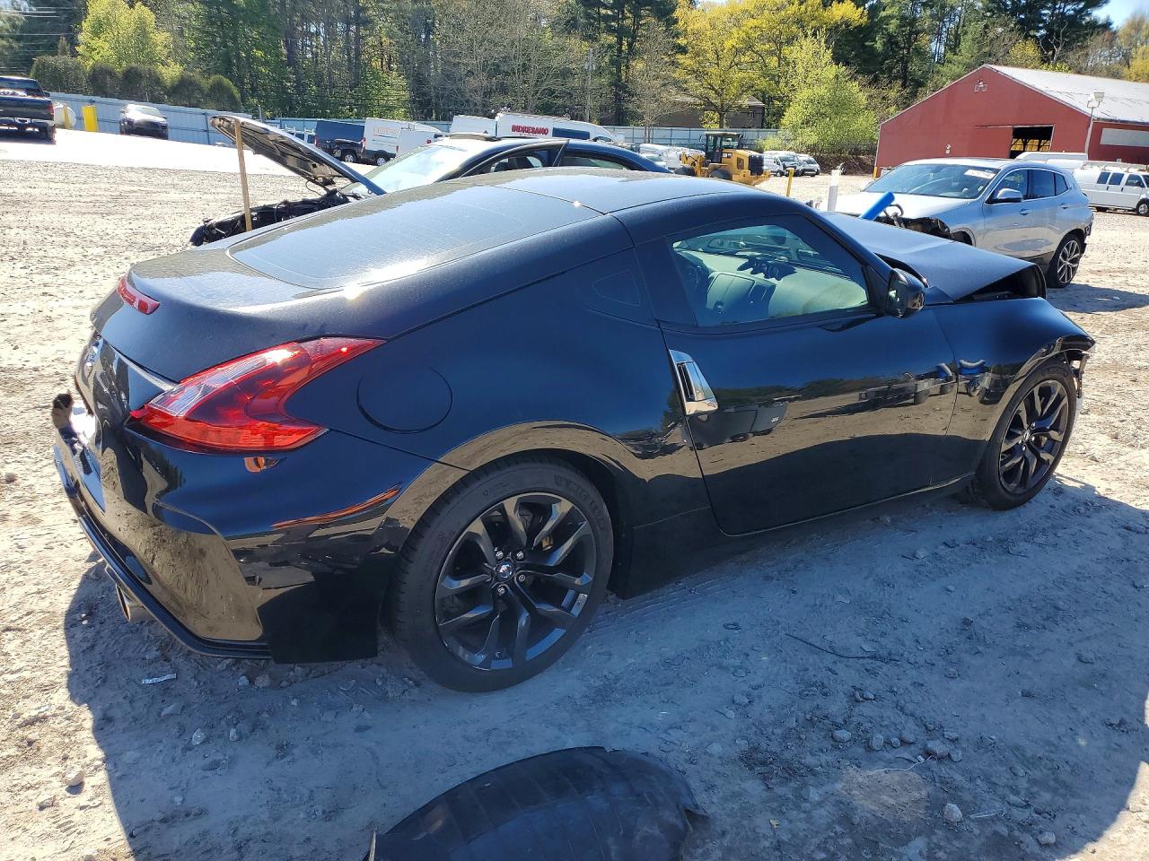 Nissan 370Z Base