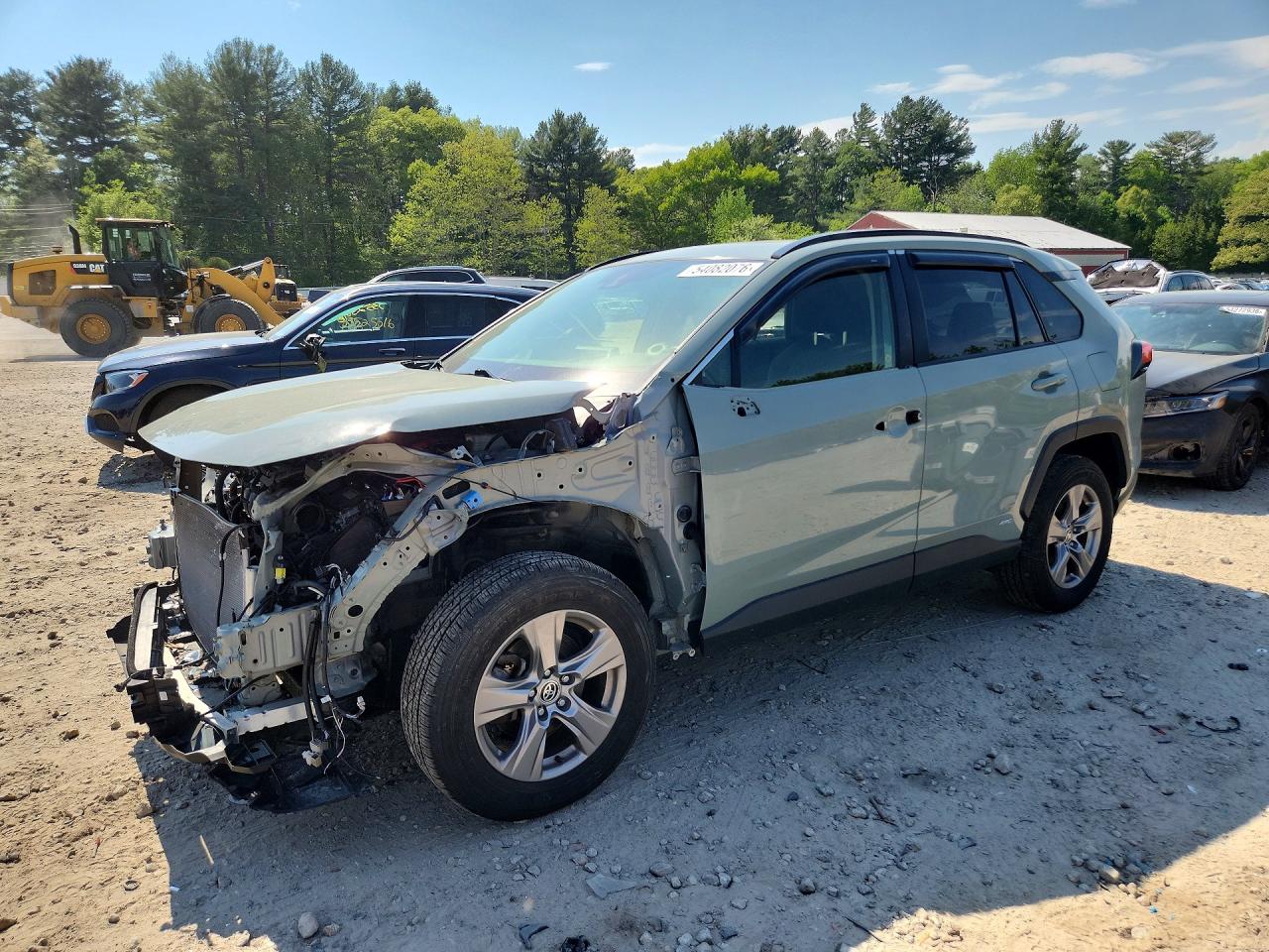 Salvage Toyota RAV4 Image