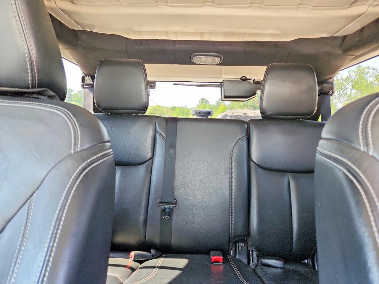 Jeep Wrangler Sahara