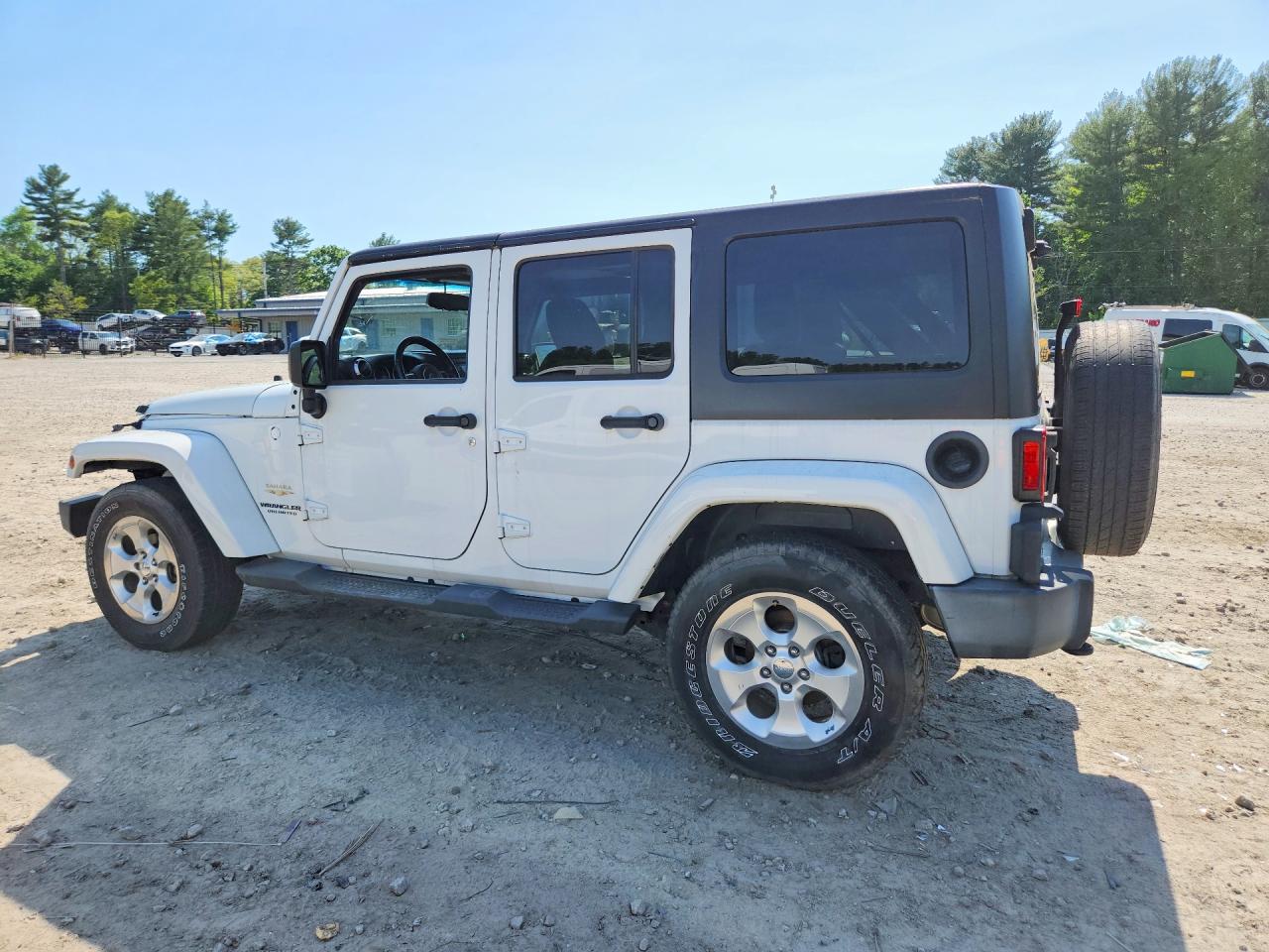 Jeep Wrangler Sahara