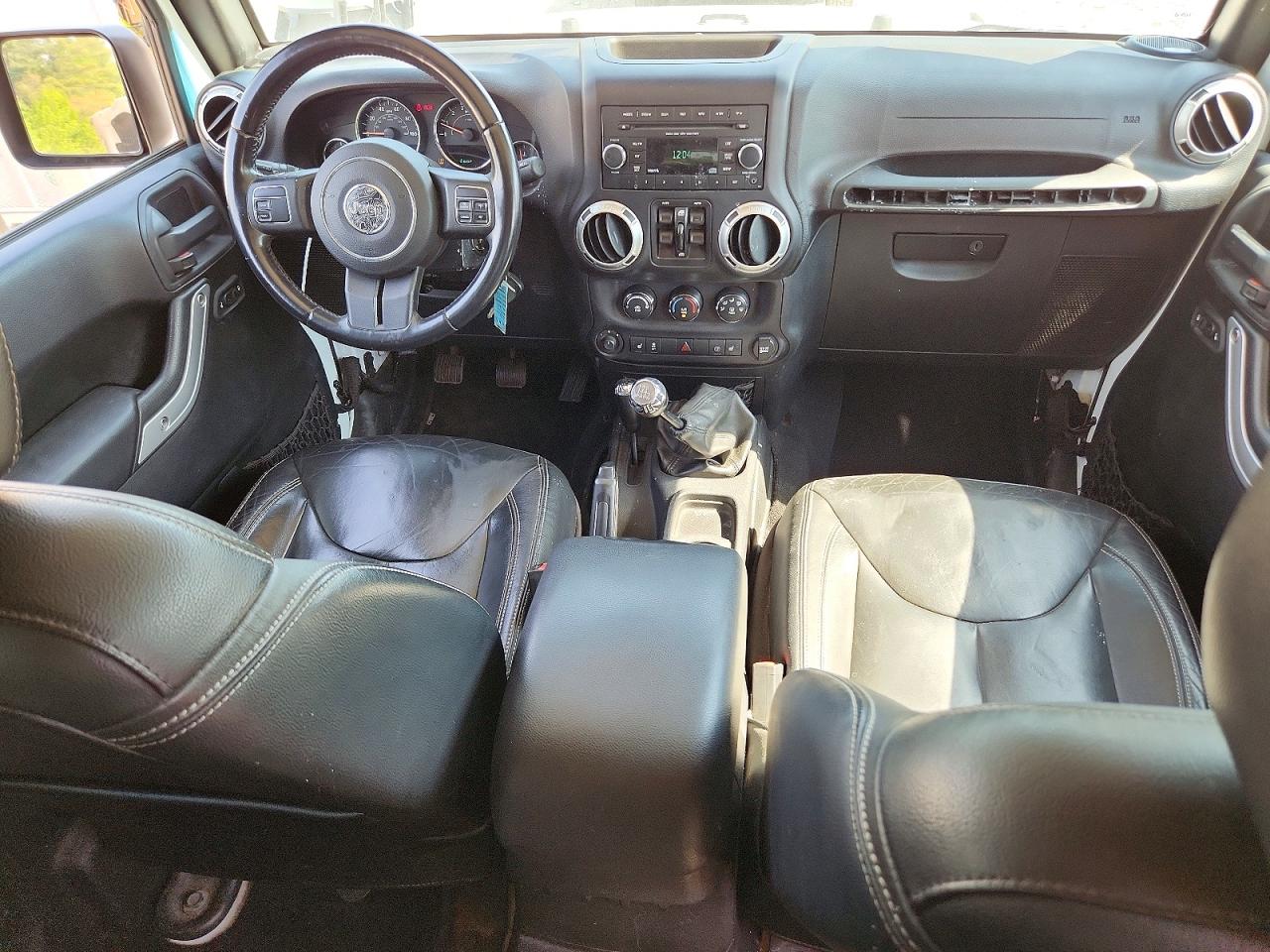Jeep Wrangler Sahara