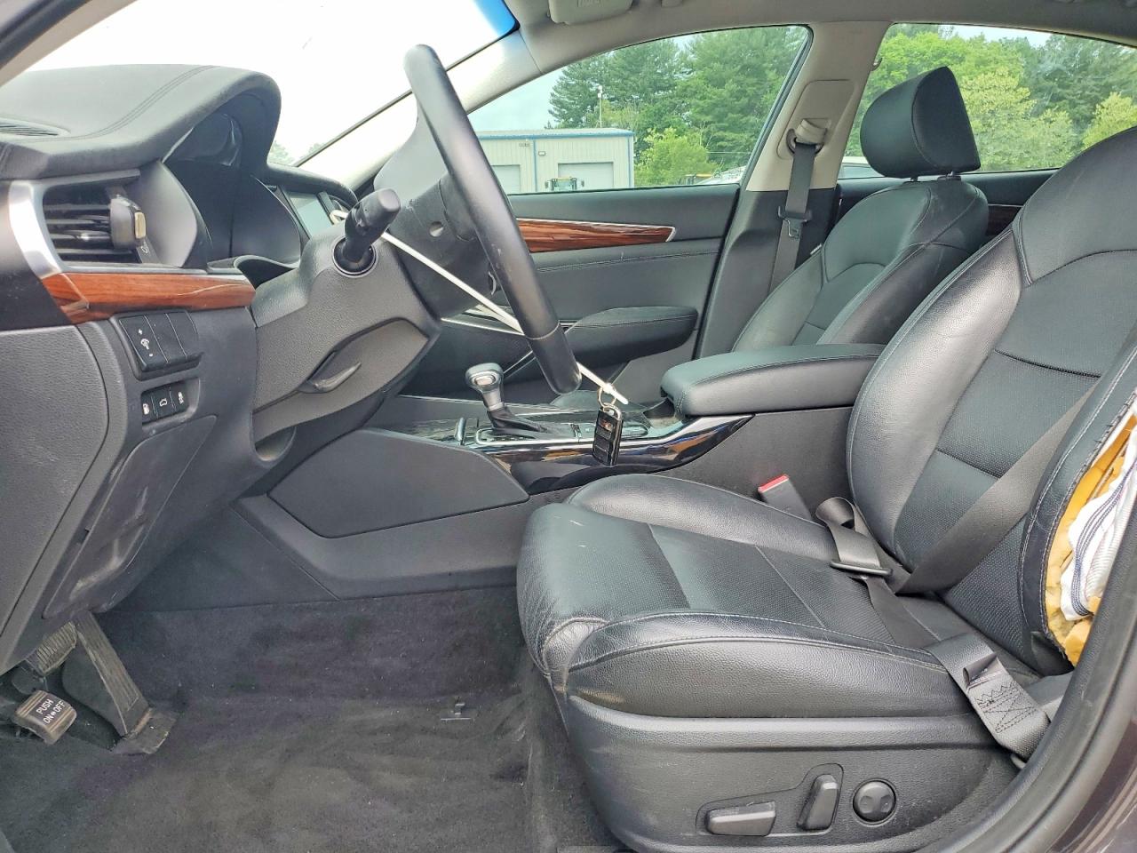 Kia Cadenza Premium