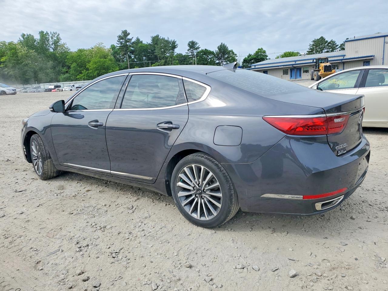 Kia Cadenza Premium