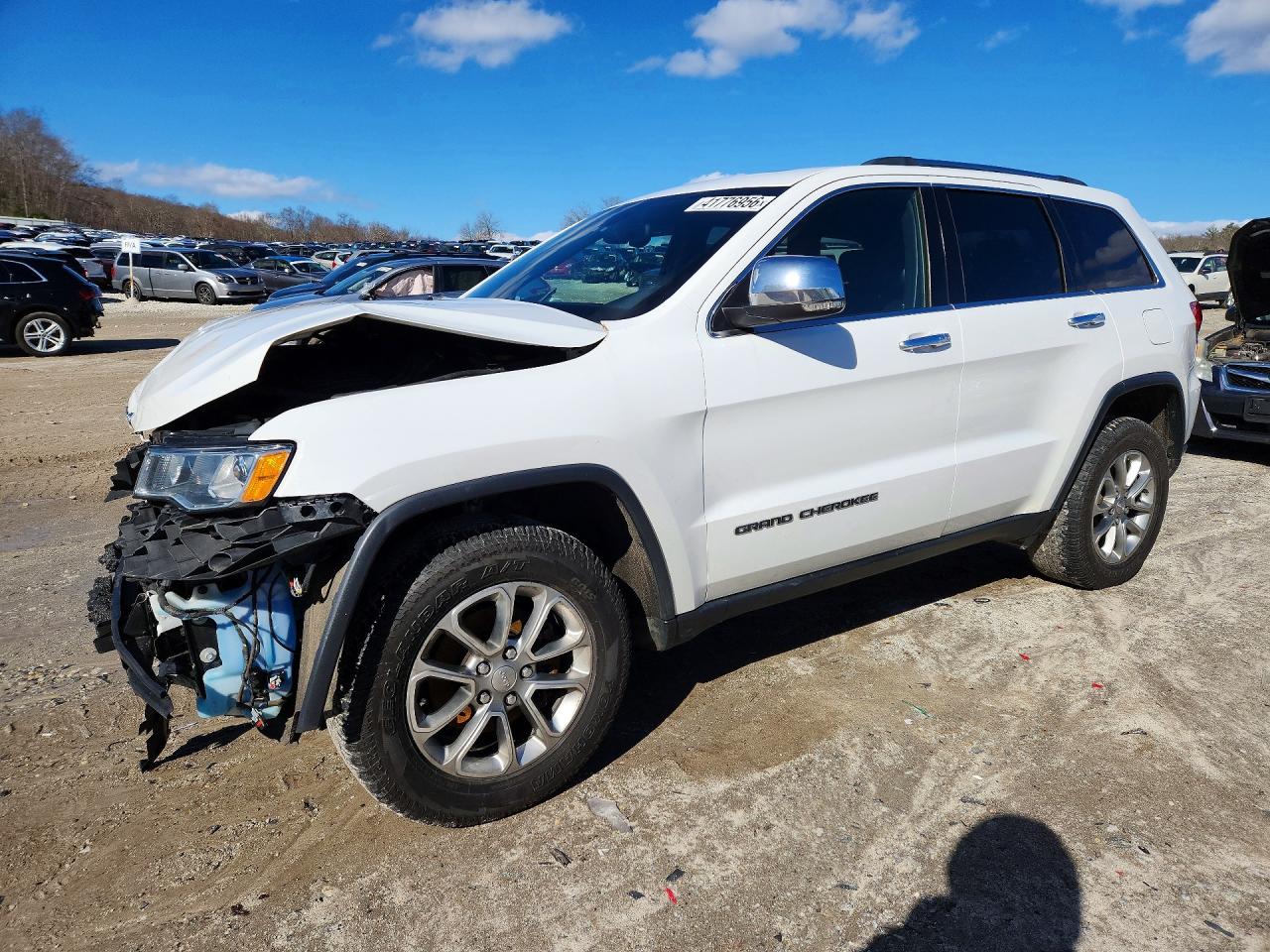 Salvage Jeep Grand Cherokee Image