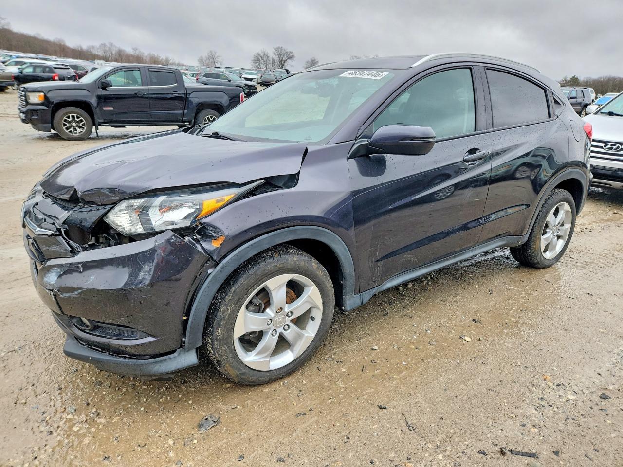Salvage Honda HR-V Image