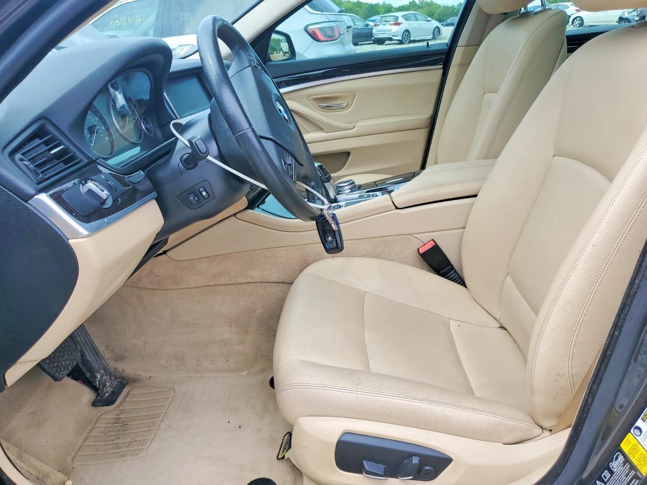 BMW 5 Series Xi