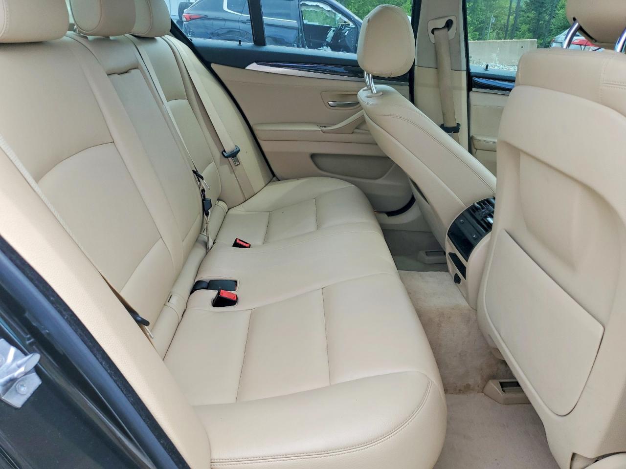 BMW 5 Series Xi