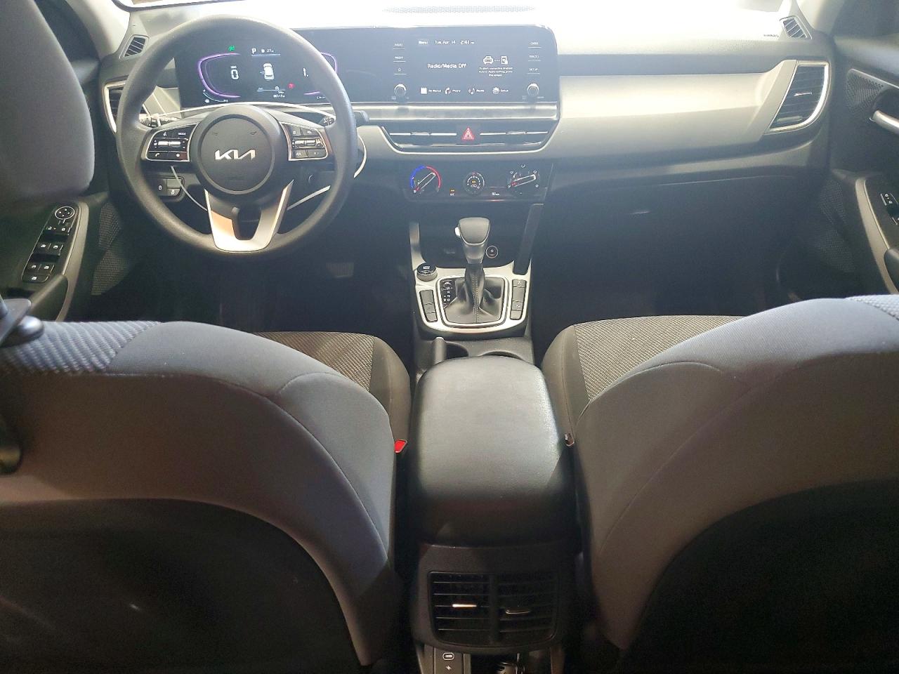 Kia Seltos Lx