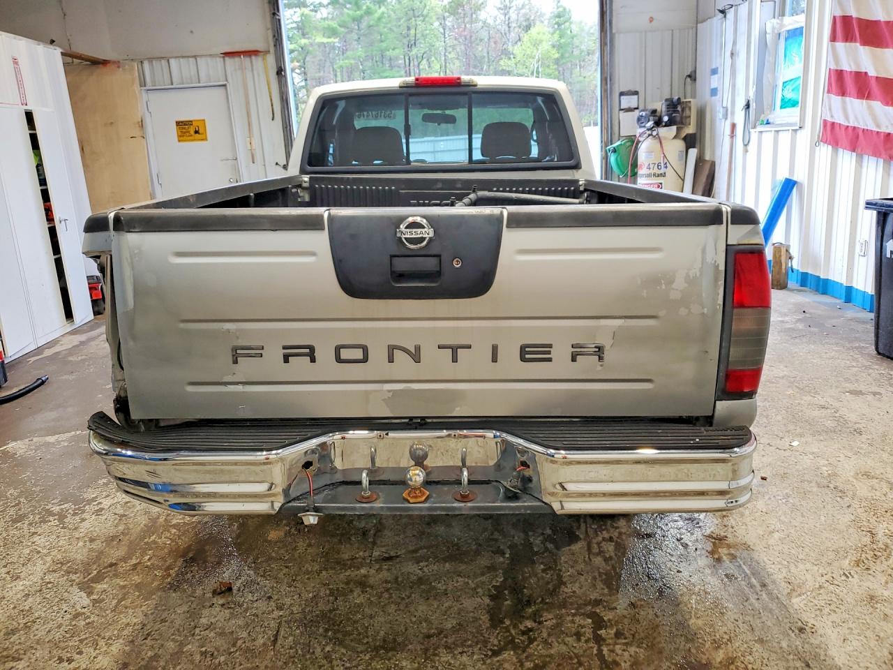 Nissan Frontier King Cab Xe V6