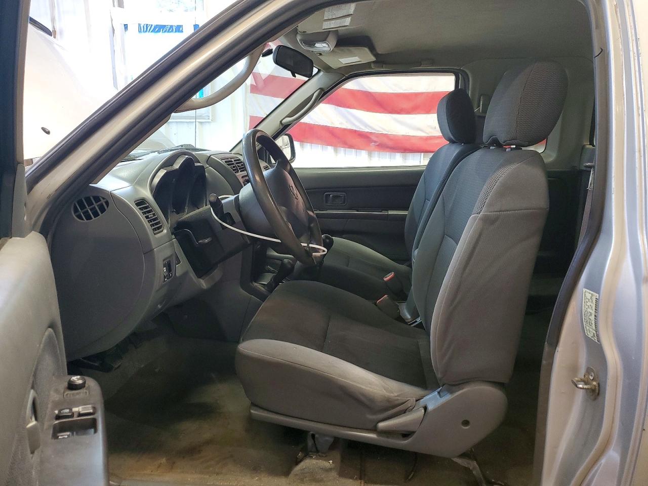 Nissan Frontier King Cab Xe V6