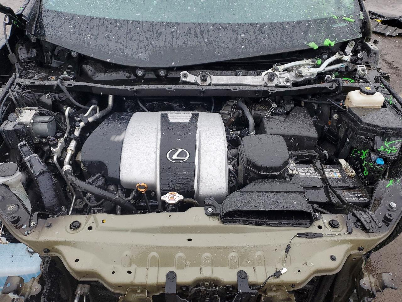 Lexus RX Base
