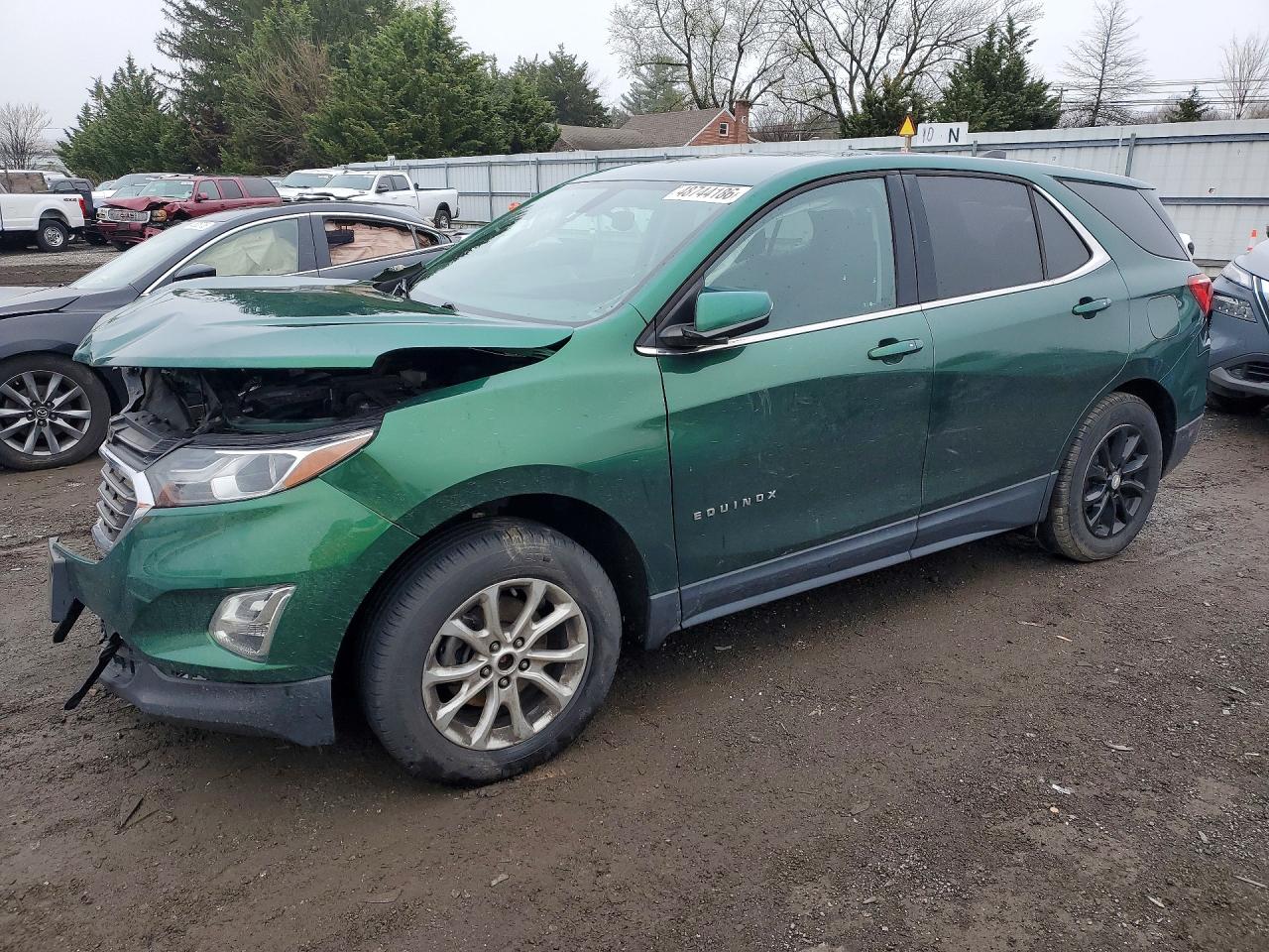 Salvage Chevrolet Equinox Image
