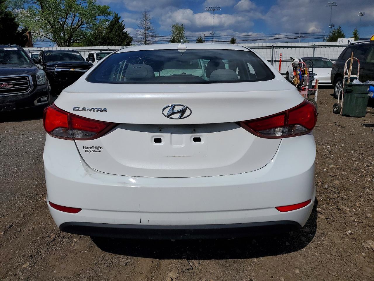 Hyundai ELANTRA Se