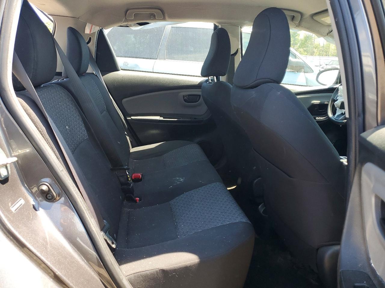 Toyota Yaris 5-door L Fleet
