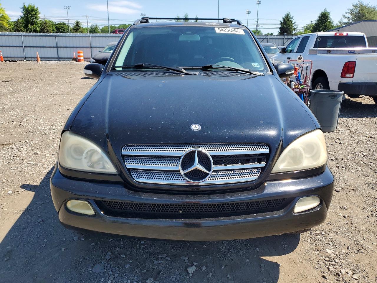 Mercedes-Benz M-Class 350
