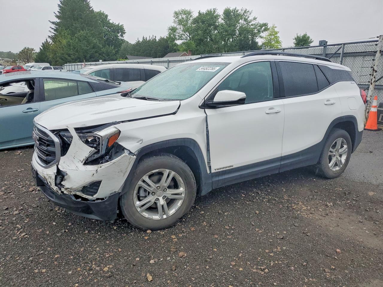 Salvage GMC Terrain Image