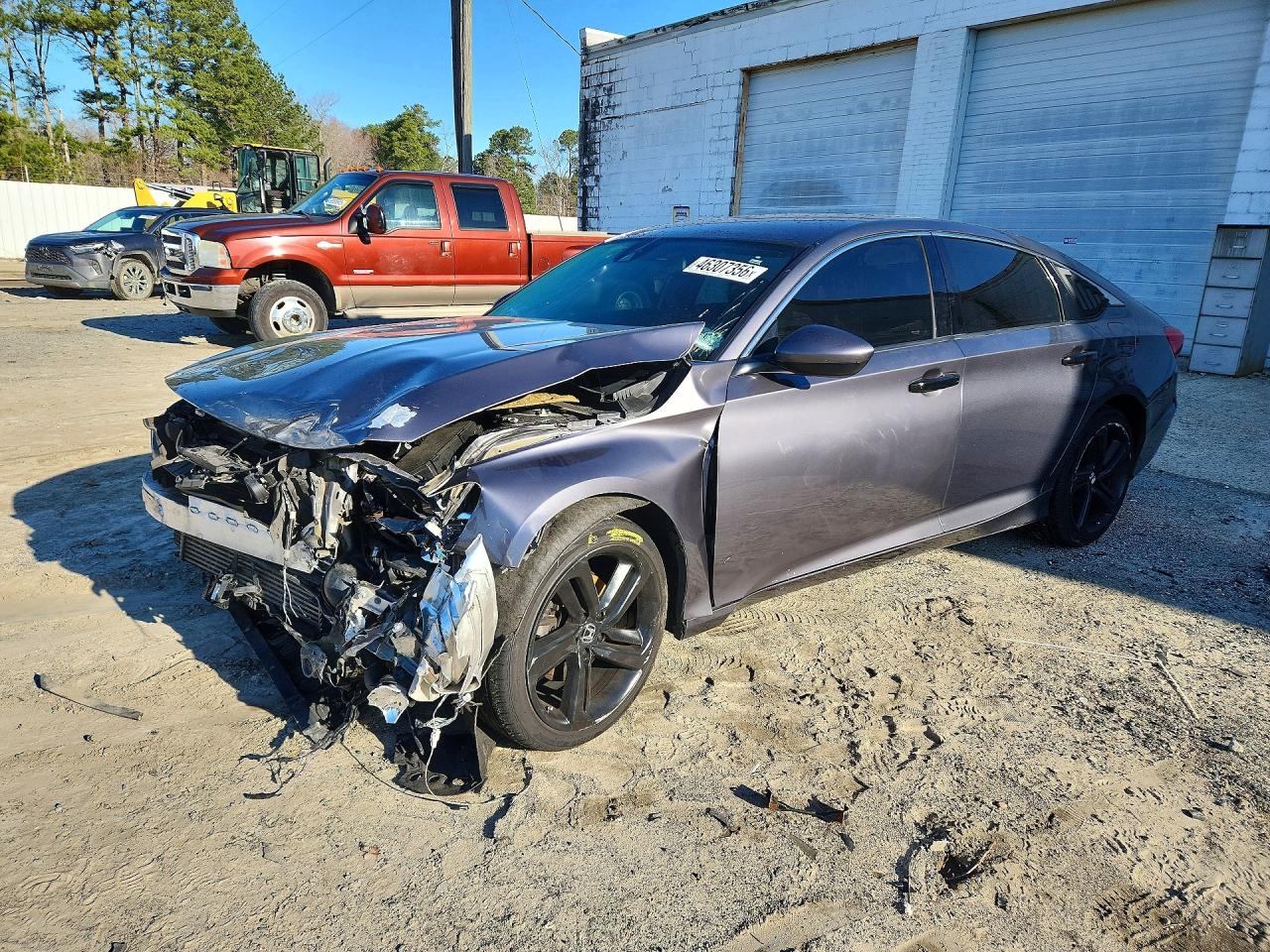 Salvage Honda Accord Image