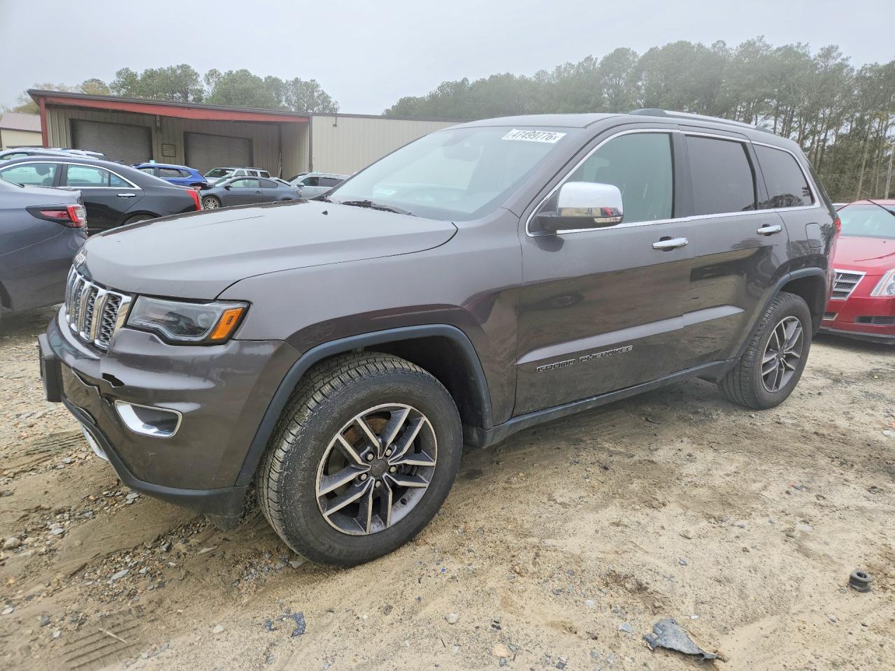 Salvage Jeep Grand Cherokee Image