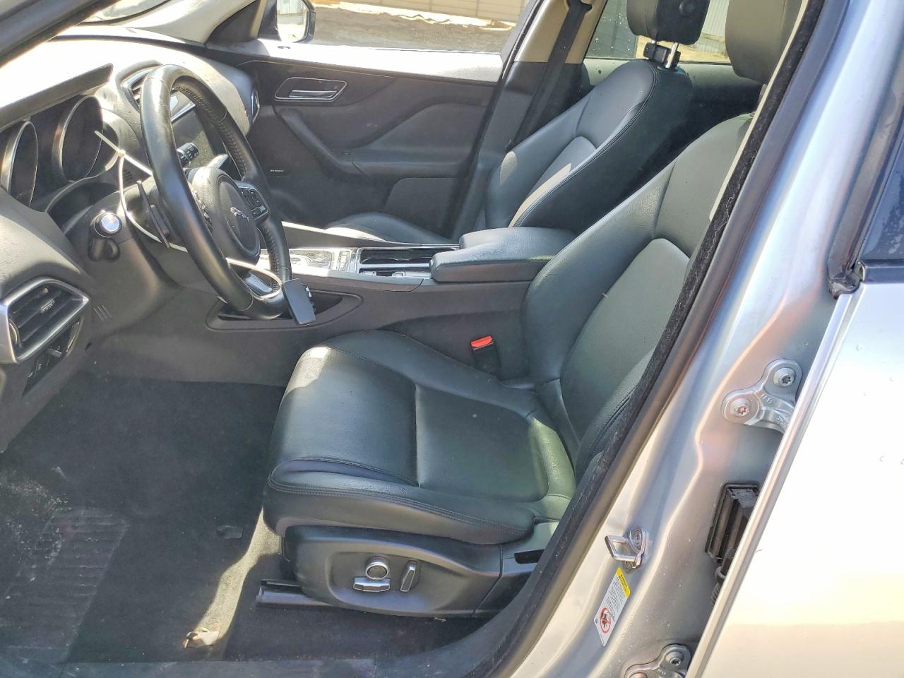 Jaguar F-PACE Premium