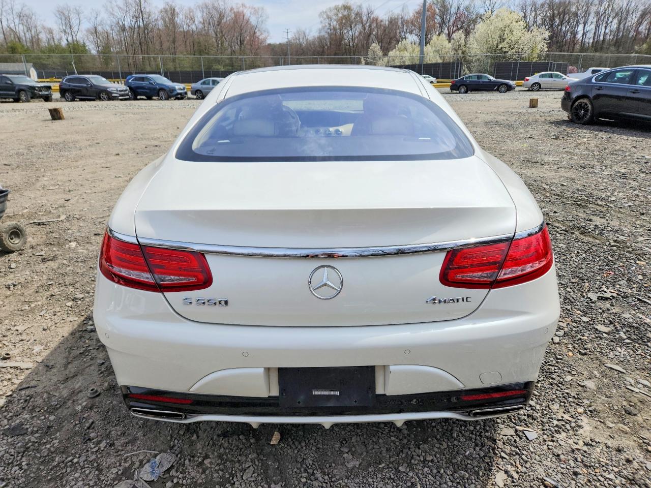 Mercedes-Benz S-Class 550