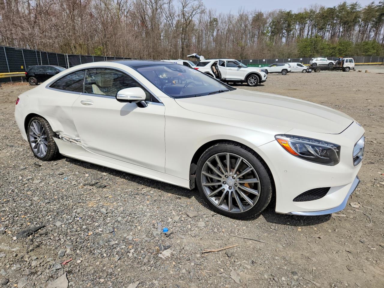 Mercedes-Benz S-Class 550
