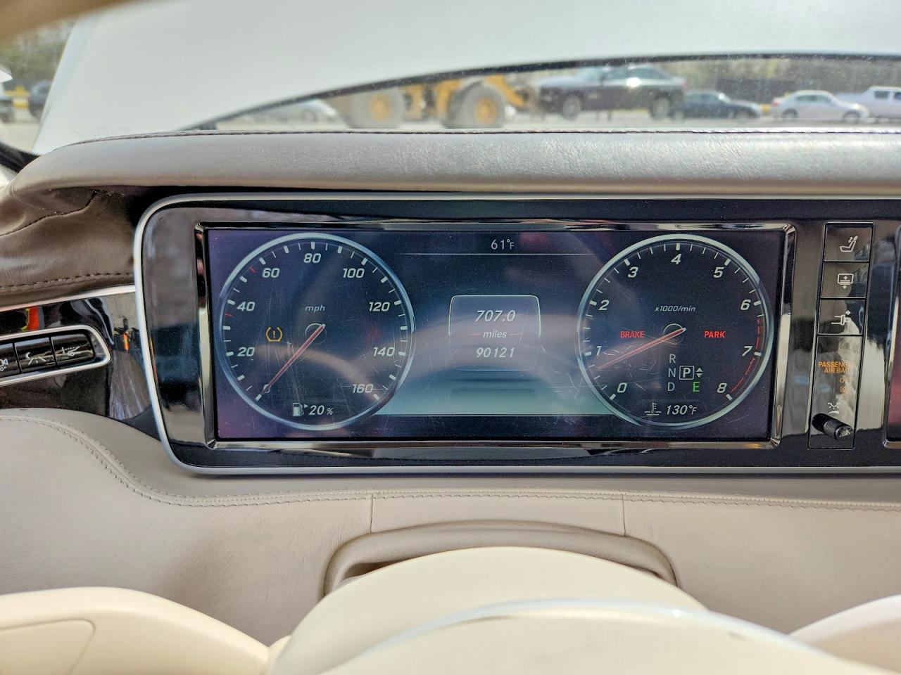 Mercedes-Benz S-Class 550
