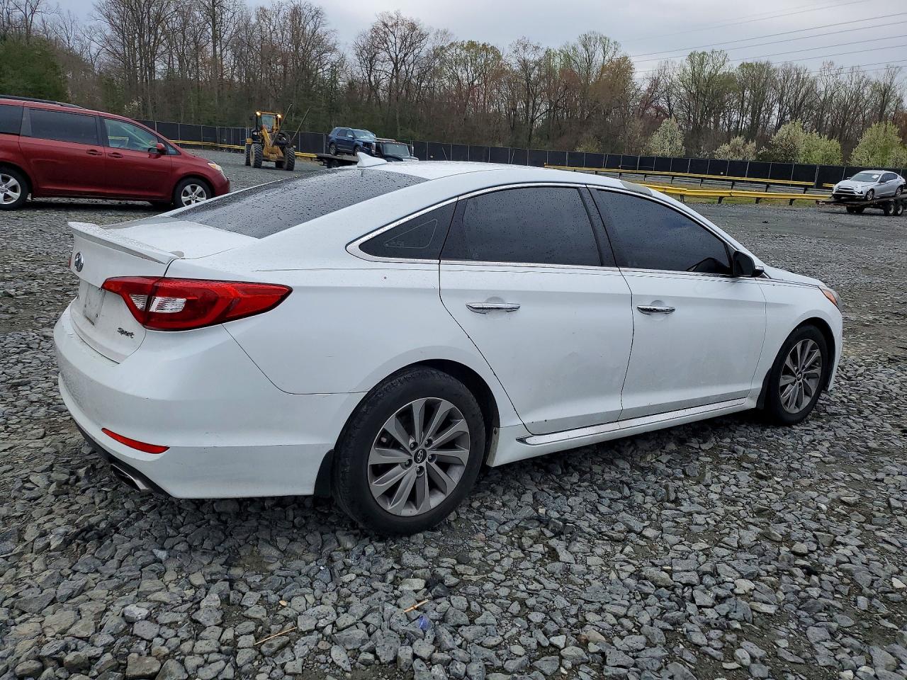 Hyundai SONATA Sport