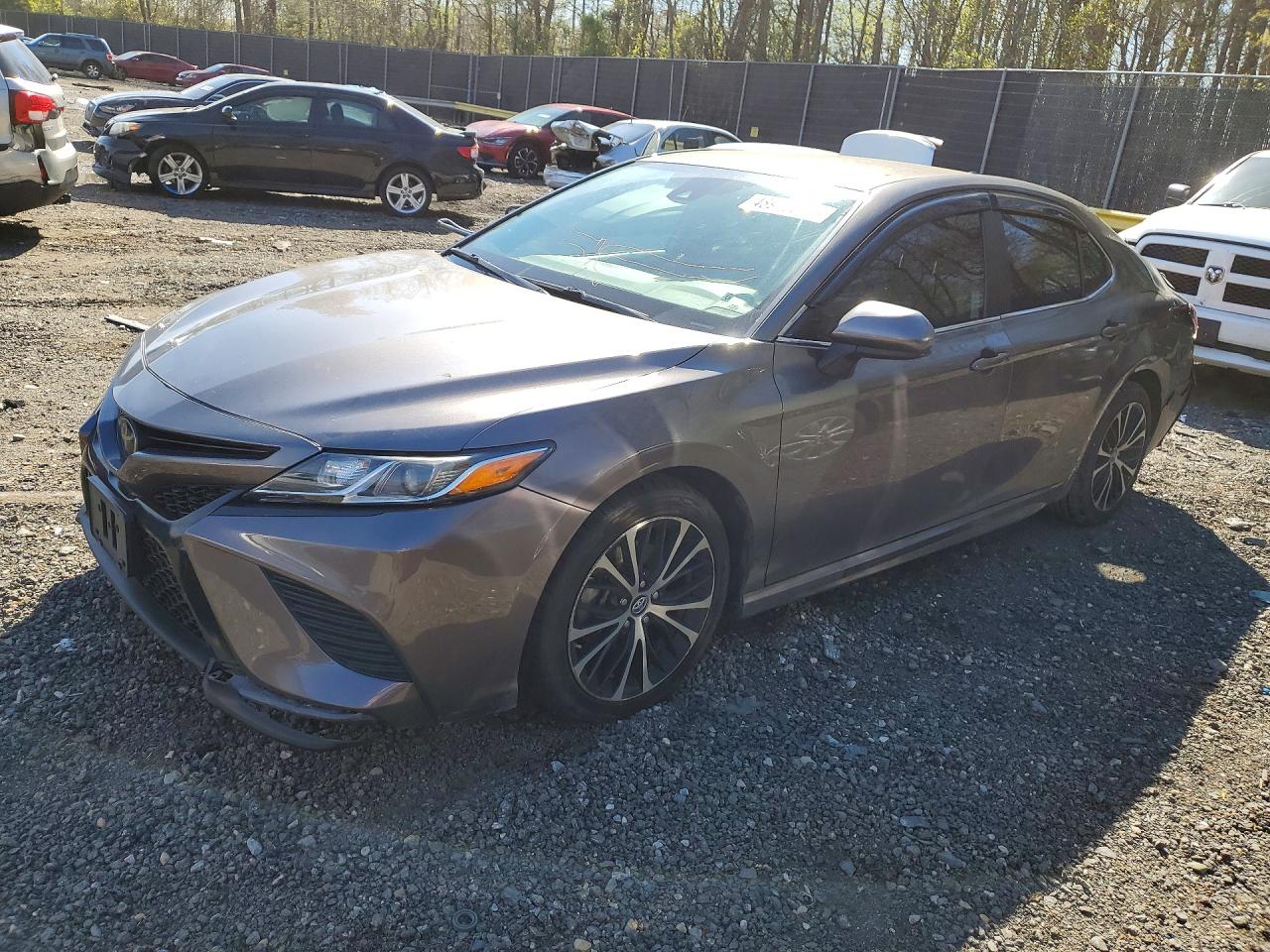 Salvage Toyota Camry Image