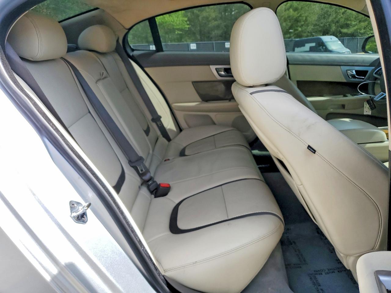 Jaguar XF Supercharged
