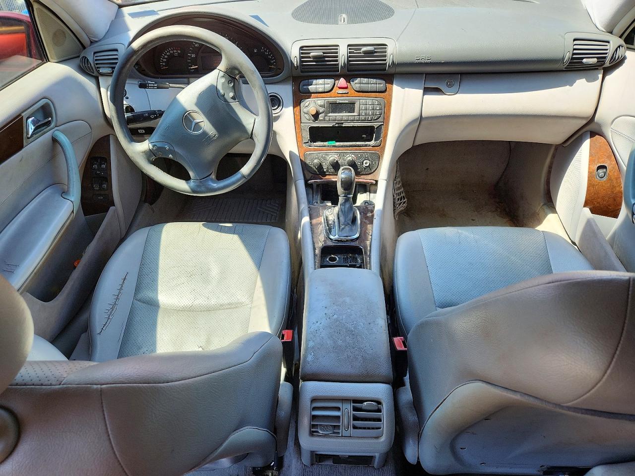 Mercedes-Benz C-Class 240