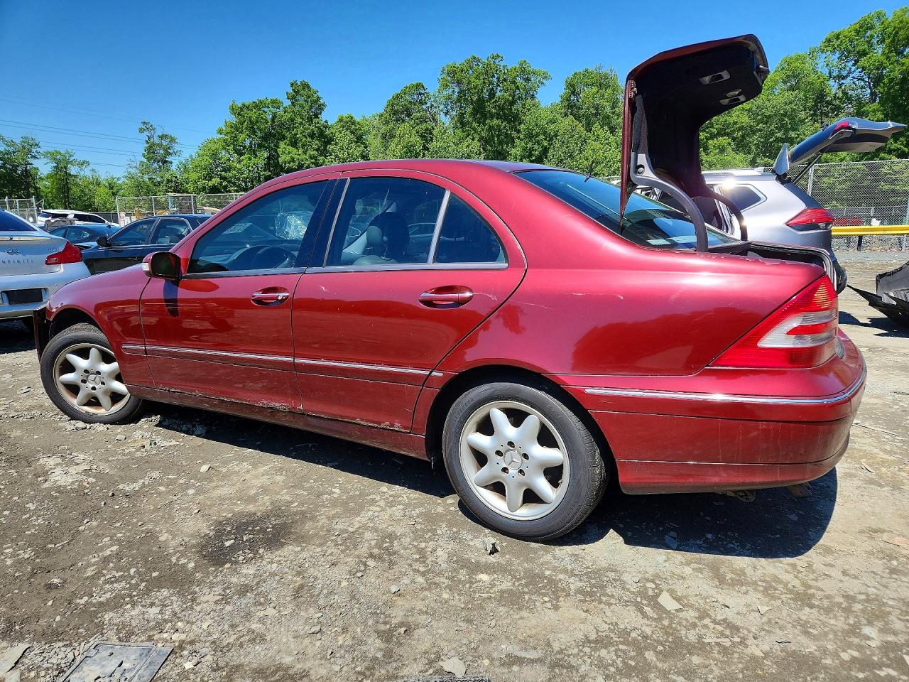 Mercedes-Benz C-Class 240