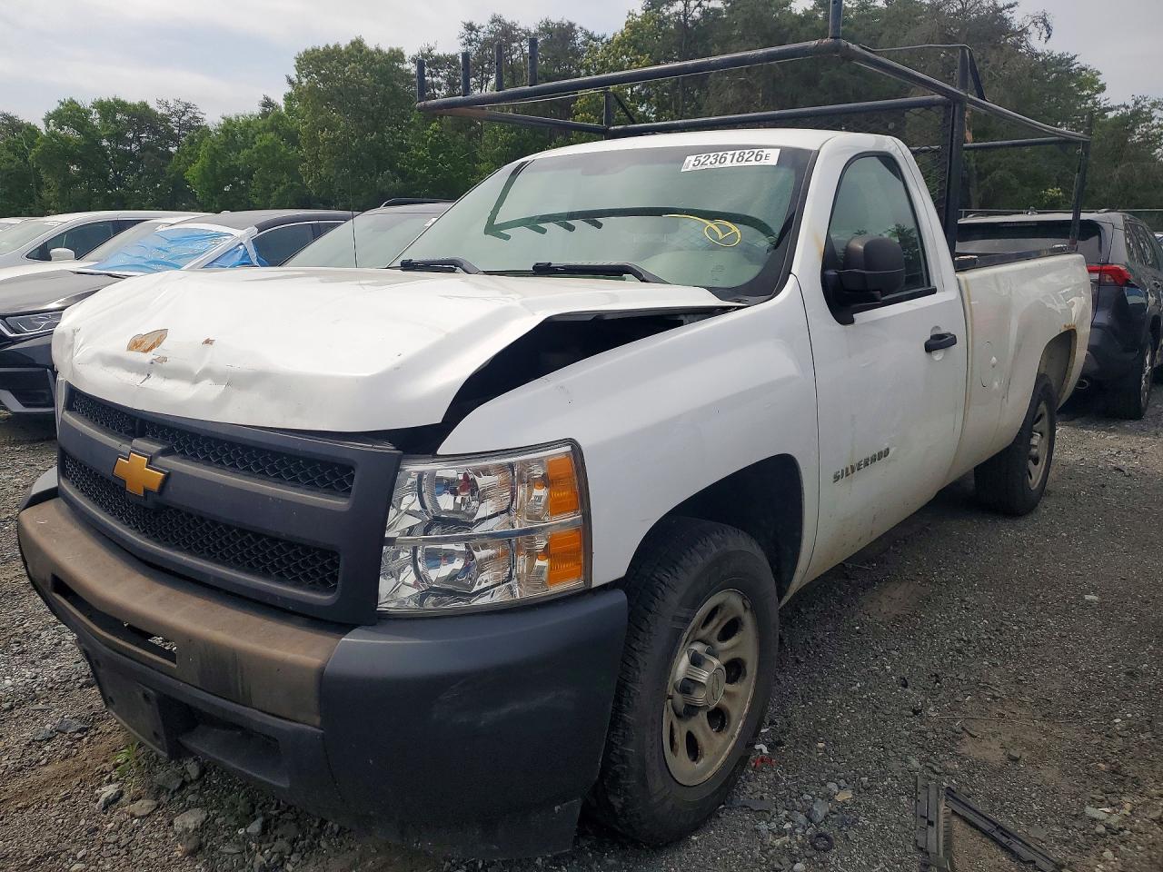 Salvage Chevrolet Silverado Image