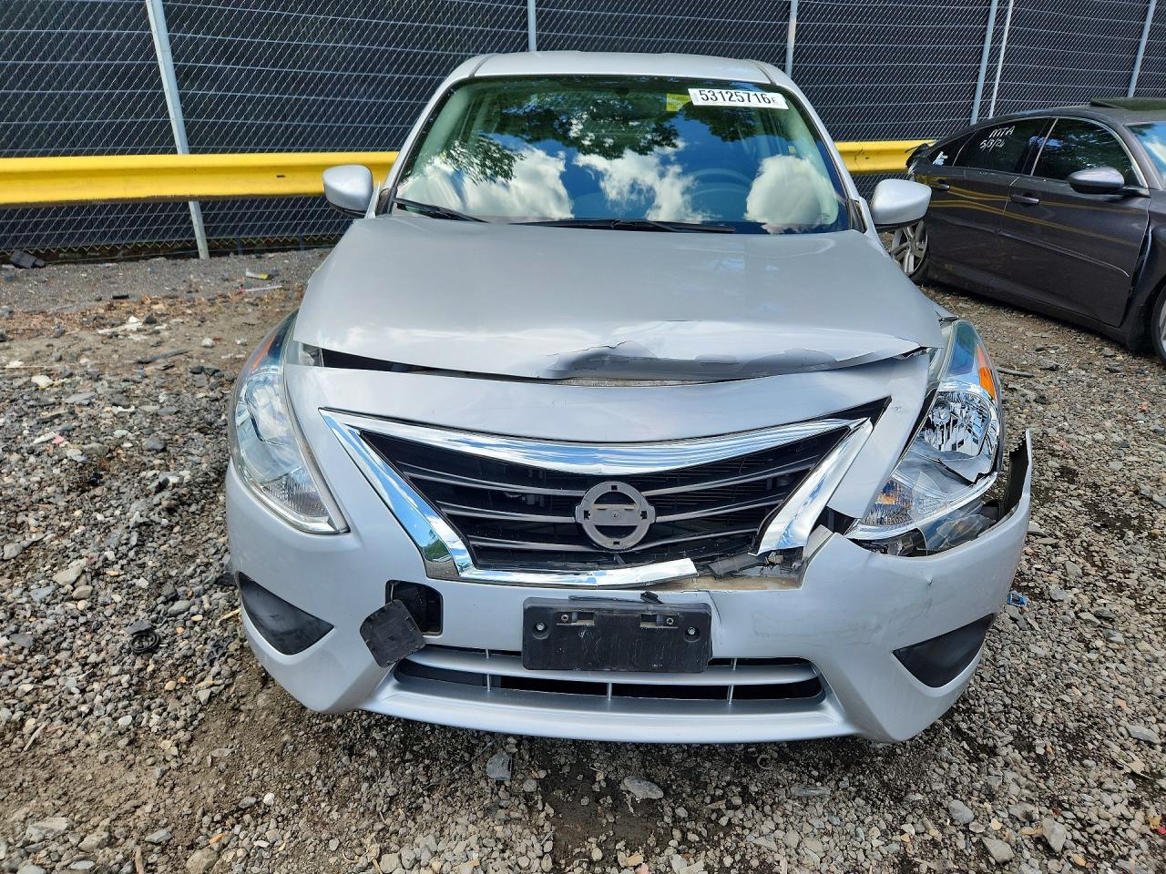 Nissan Versa 1.6 Sv
