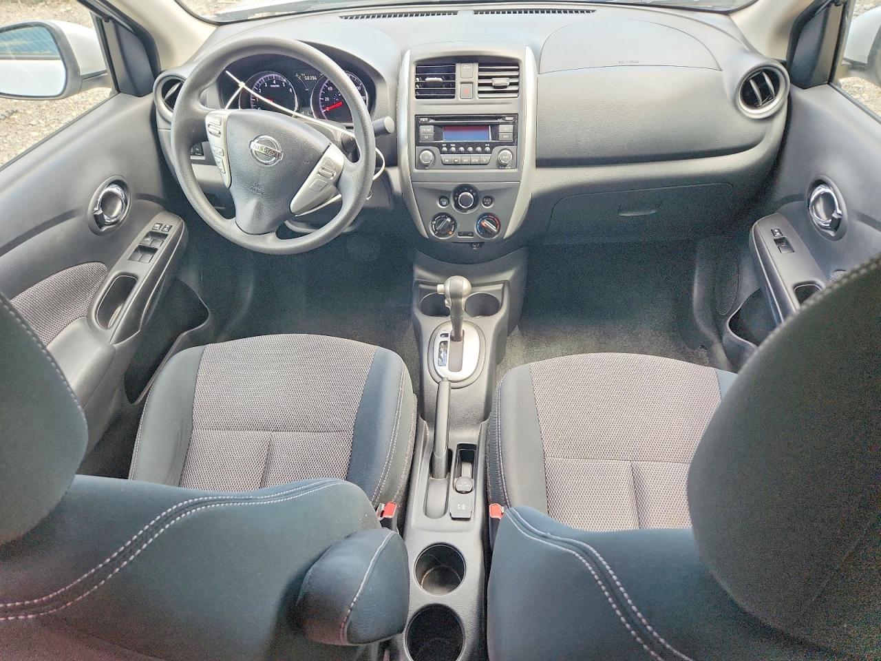 Nissan Versa 1.6 Sv