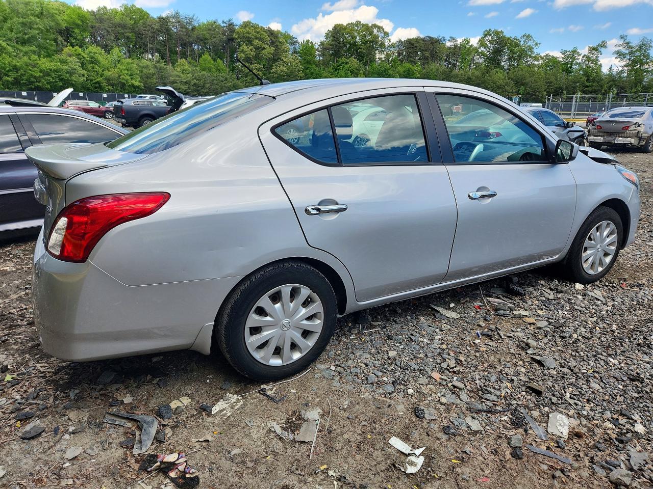 Nissan Versa 1.6 Sv